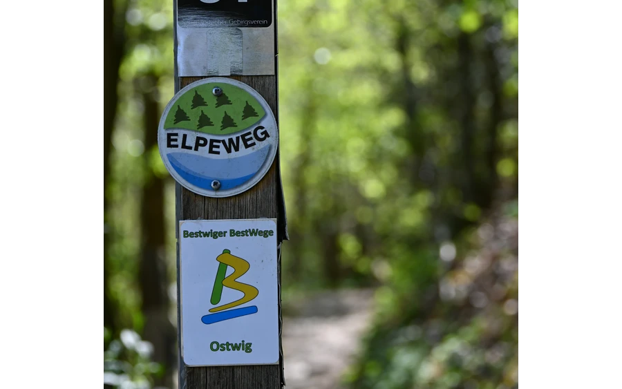 Wegweiser Bestwiger BestWeg Ostwig im Elpetal