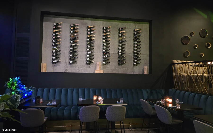 1000084983.jpg 1000084983.jpg