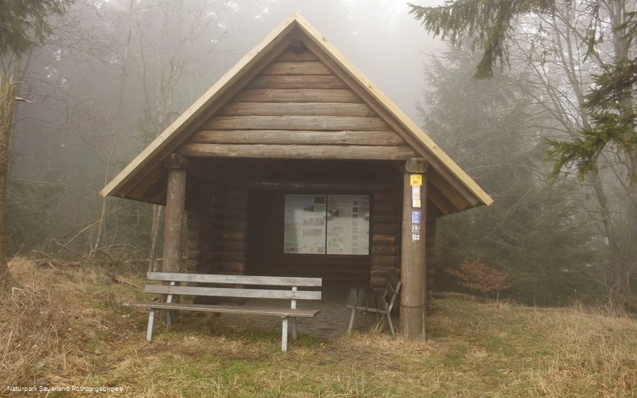 Bietet dem Wanderer Schutz bei jedem Wetter: Die S Bietet dem Wanderer Schutz bei jedem Wetter: Die S