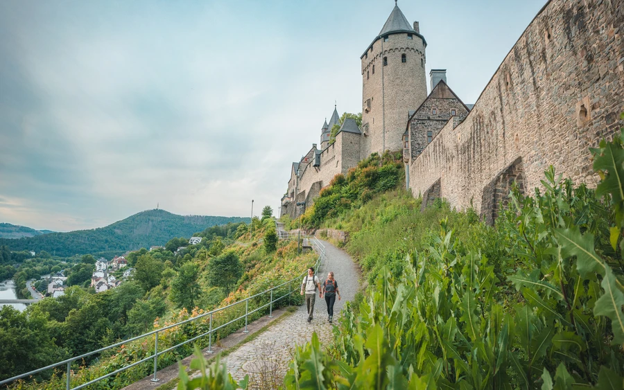 Sauerland-Hoehenflug bei Altena/Meinerzhagen