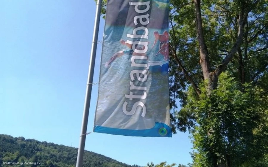 Fahne Strandbad Helminghausen