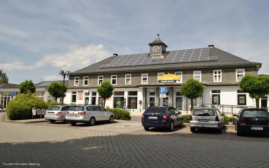 Das Bahnhofsgebäude Bestwig
