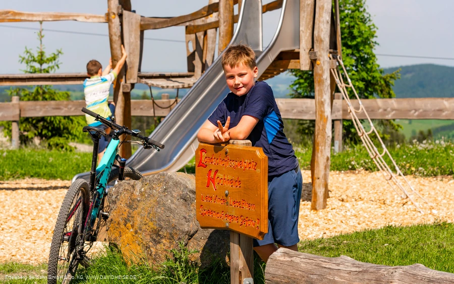spielplatz-ettelsberg-schild.jpg