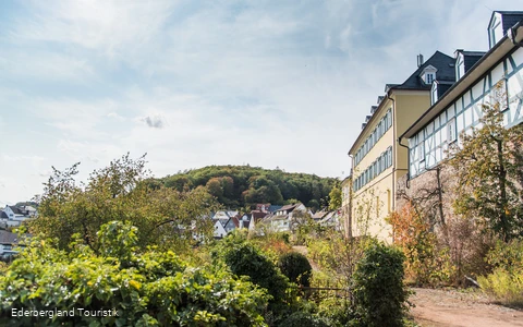 Neuburg Battenberg (Eder)