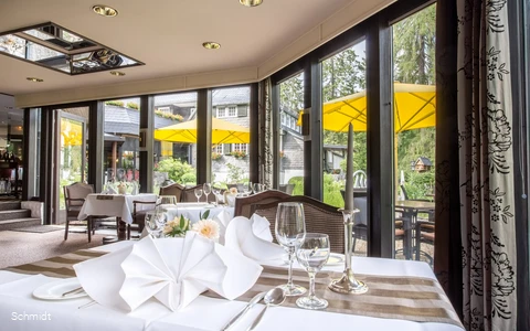 Tafels Oriel Fotograaf Schmidt_Stryckhaus.jpg