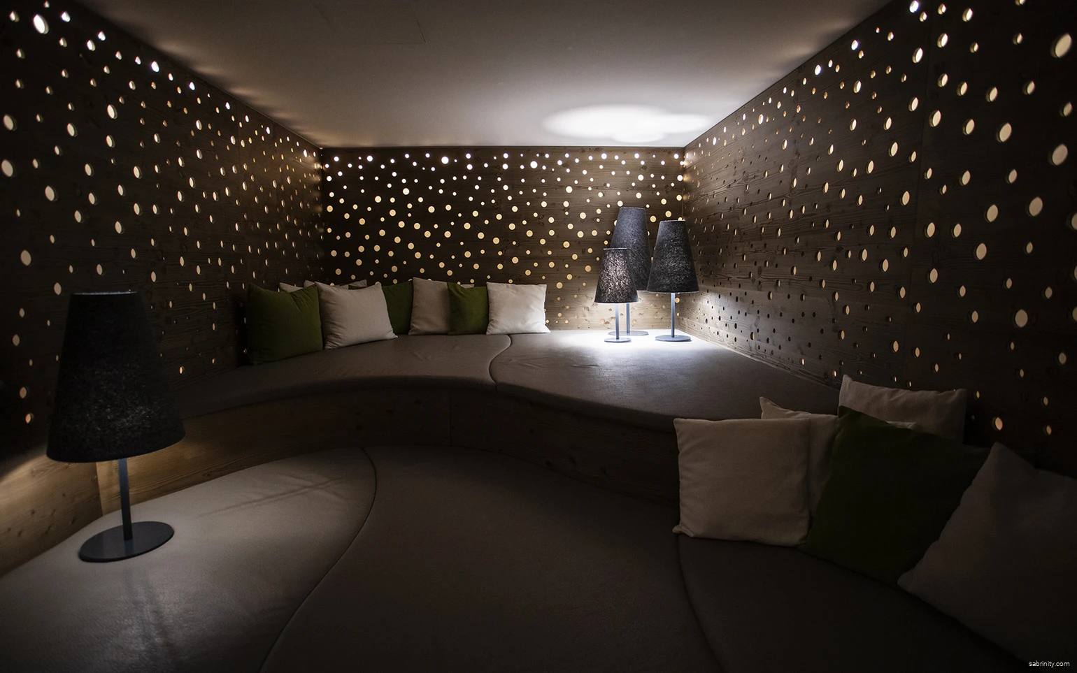 Hotel-Diedrich-rest-area-photoHotelDiedrich-sabrinity.jpg