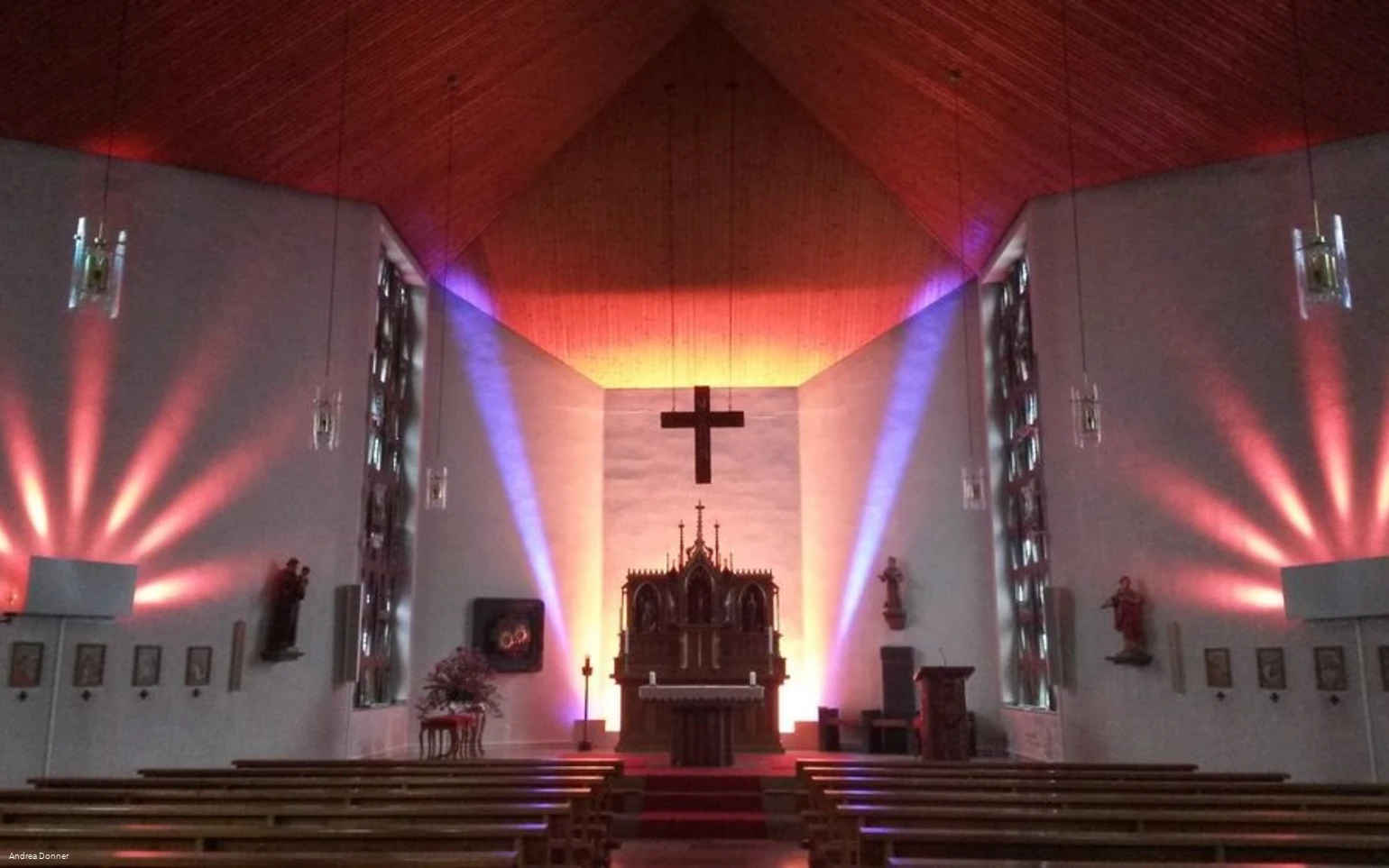 Farbenglanzkirche Oberschledorn