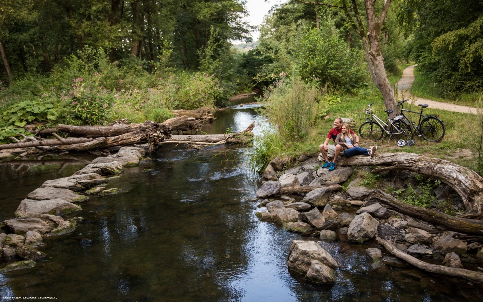 Kleine Pause am Radweg