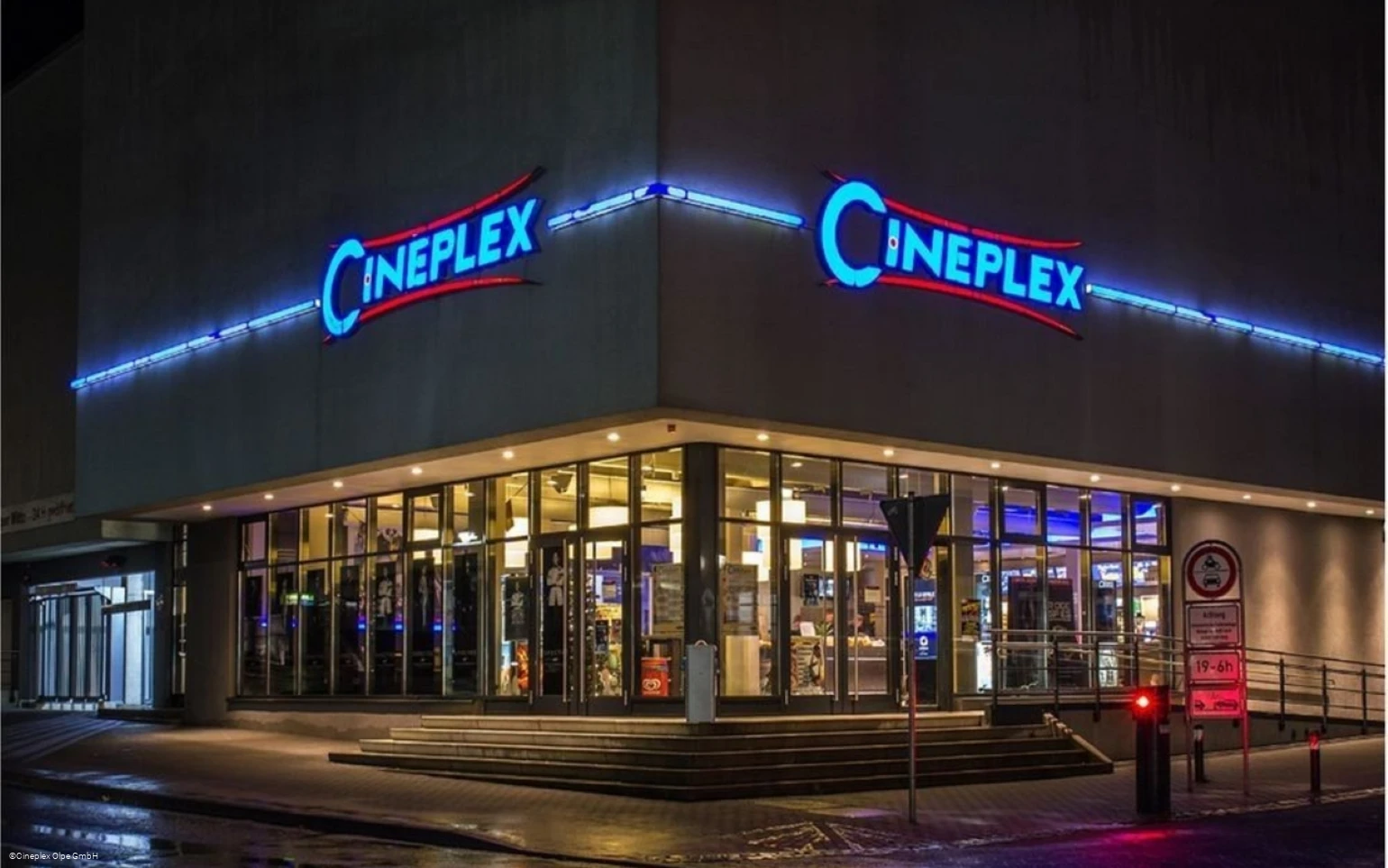 Außenansicht Cineplex.jpg