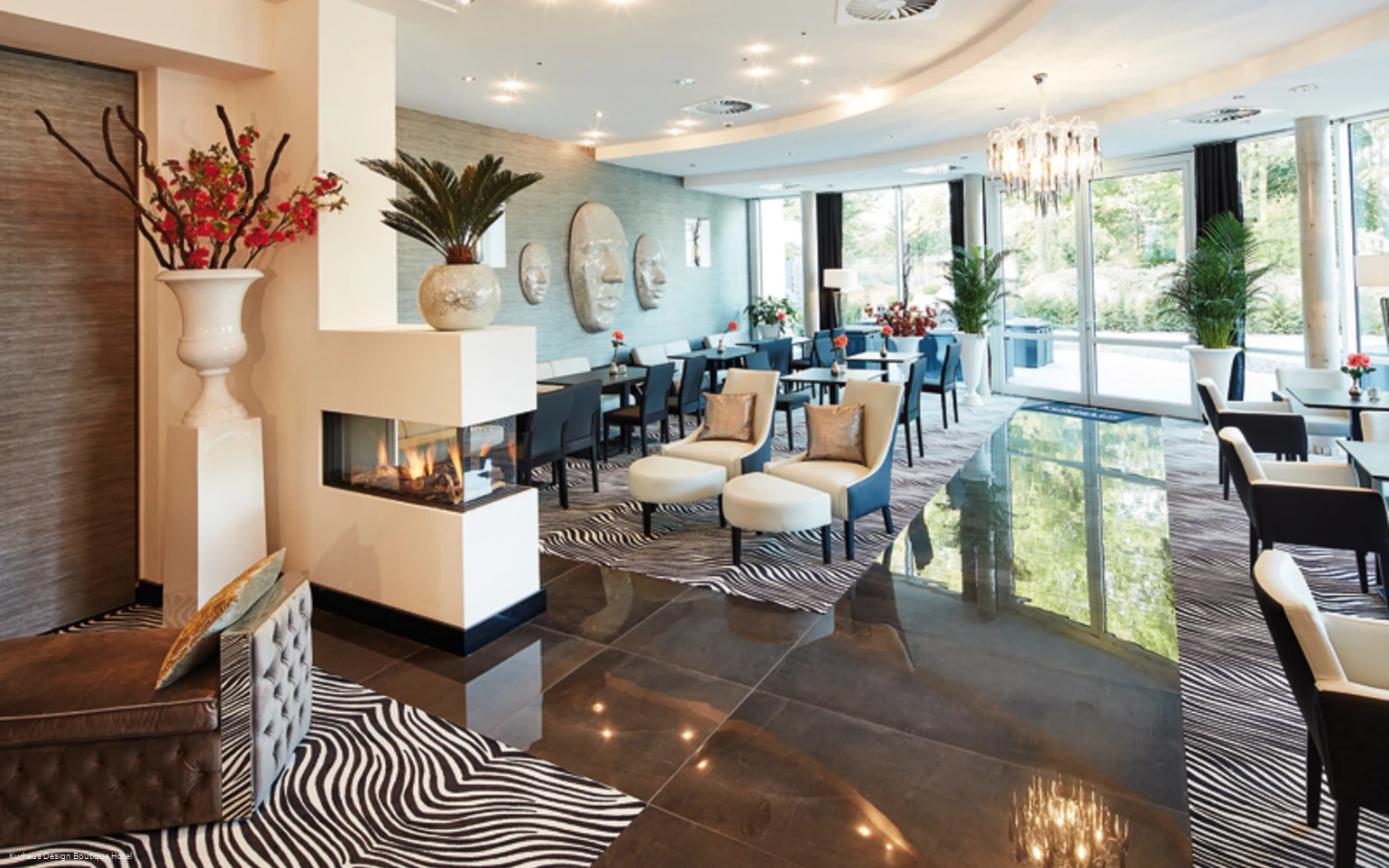 Kurhaus Design Boutique Hotel & Holiday Suites Lobby_homepage800x600.jpg