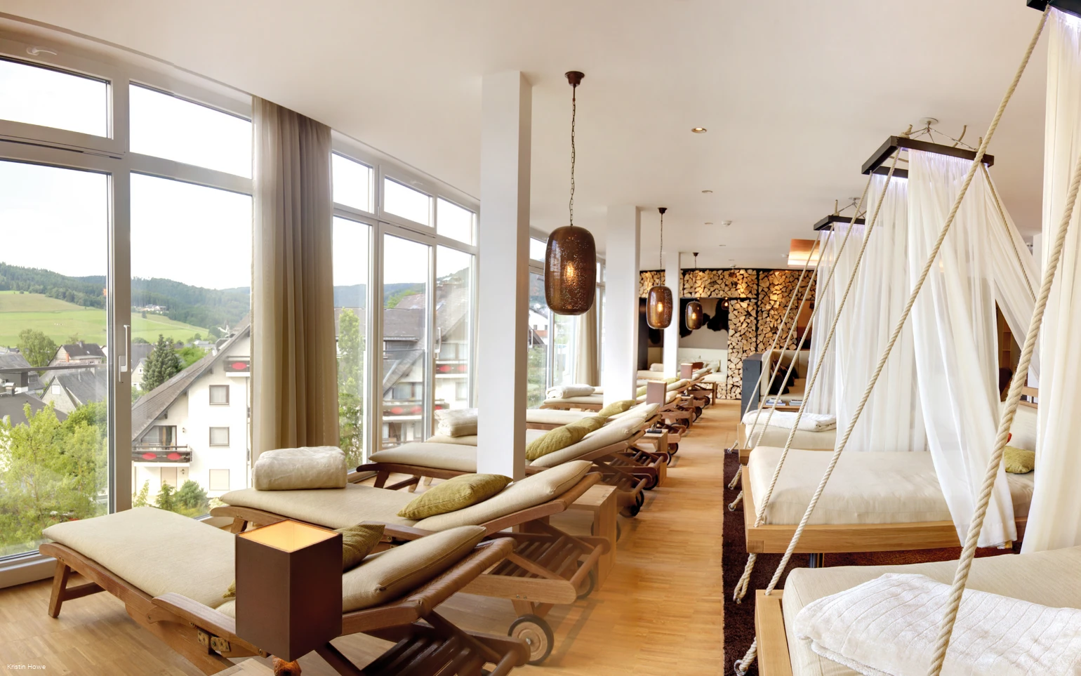 Kristin Howe-Sonnenpark-Dagbedden.jpg