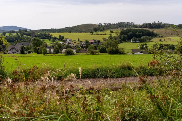 Blick auf die Ortsmitte von Rahrbach