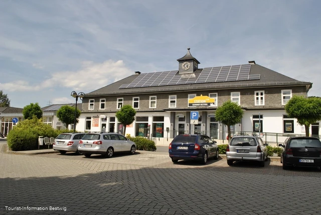 Das Bahnhofsgebäude Bestwig