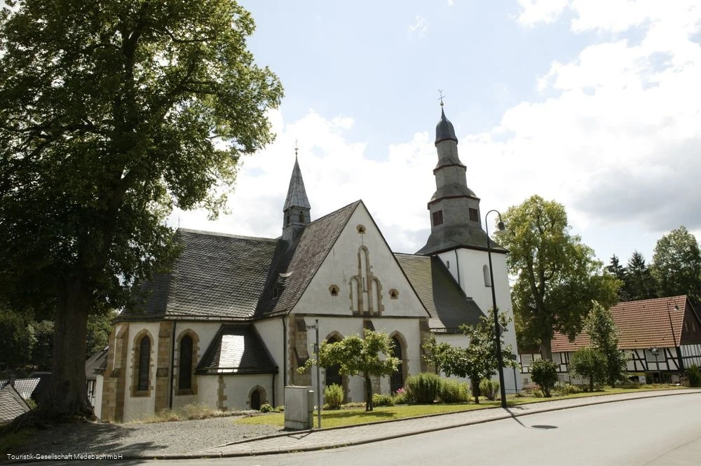 Kirche in Deifeld Kirche in Deifeld