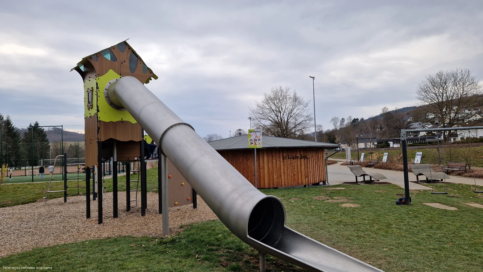 Dorf-Spielplatz Wehrstapel