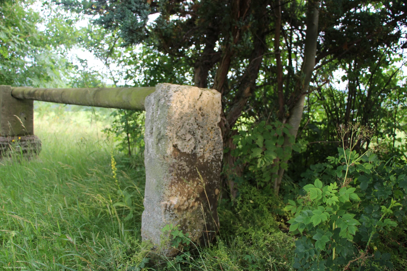 Op me Krüze - alter Meilenstein