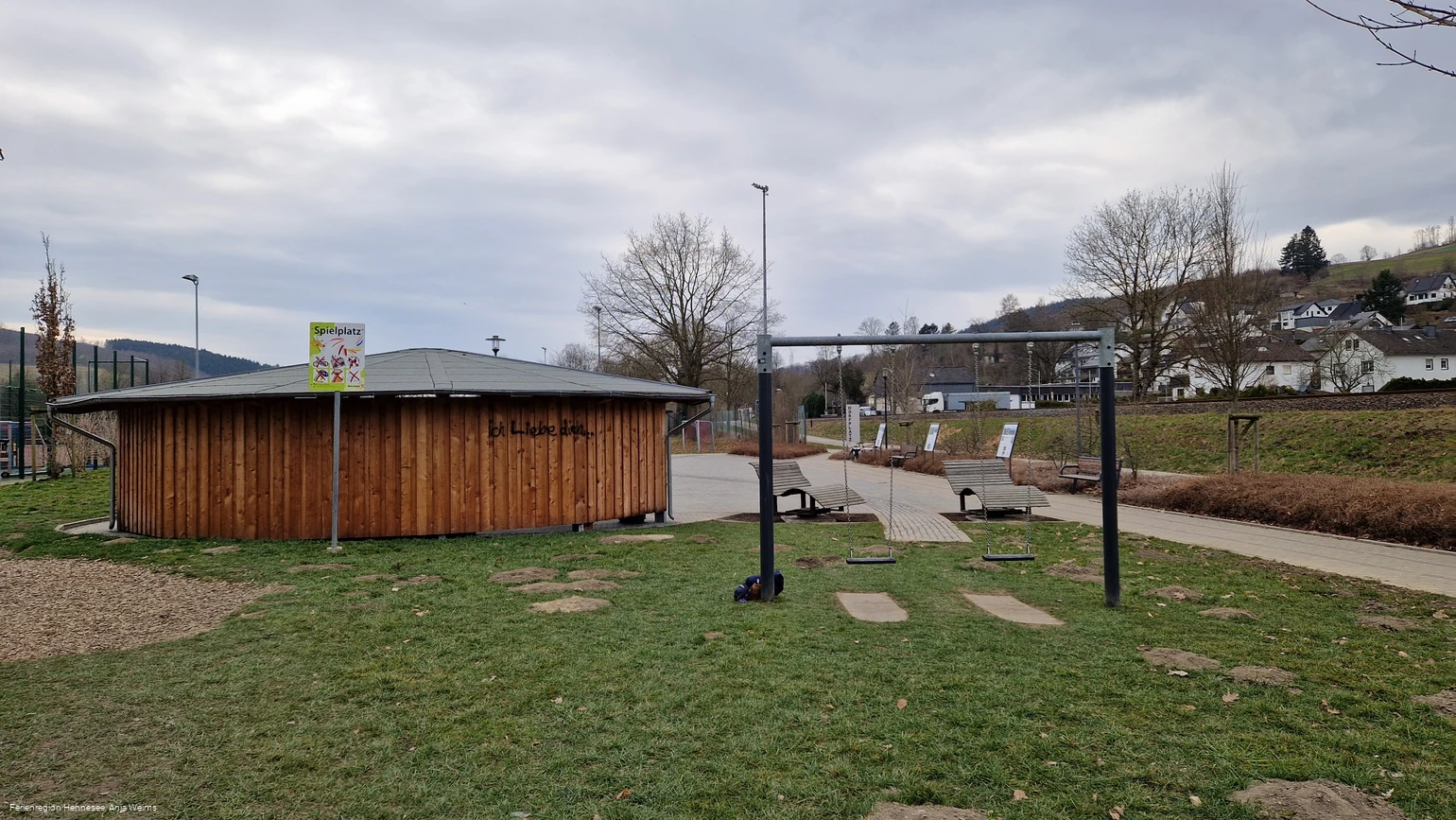 Dorf-Spielplatz Wehrstapel 