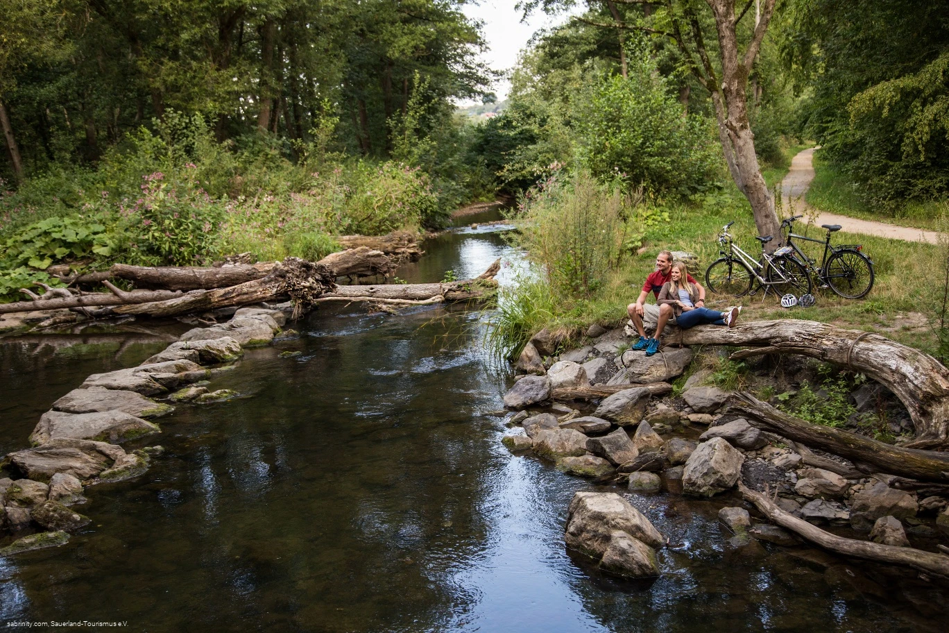 Kleine Pause am Radweg