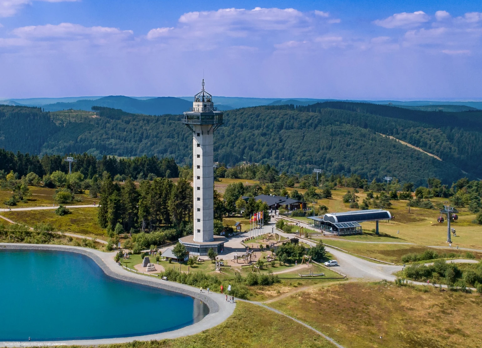 ettelsbergplateau-bergsee-hochheideturm.jpg