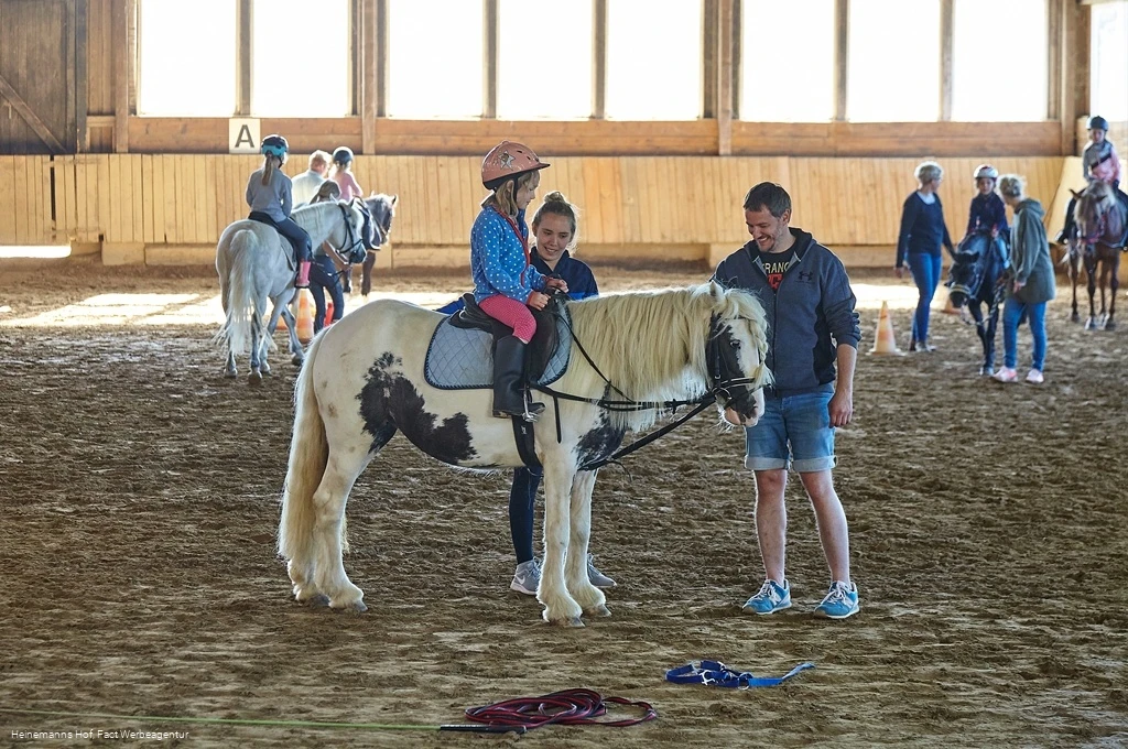 Ponyreiten Heinemanns Hof