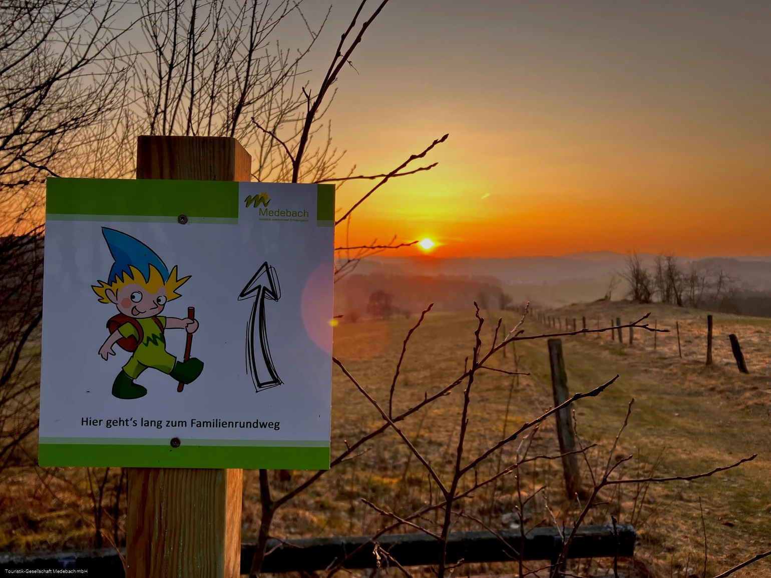 Familienspaziergang mit dem Medebacher Bergzwerg