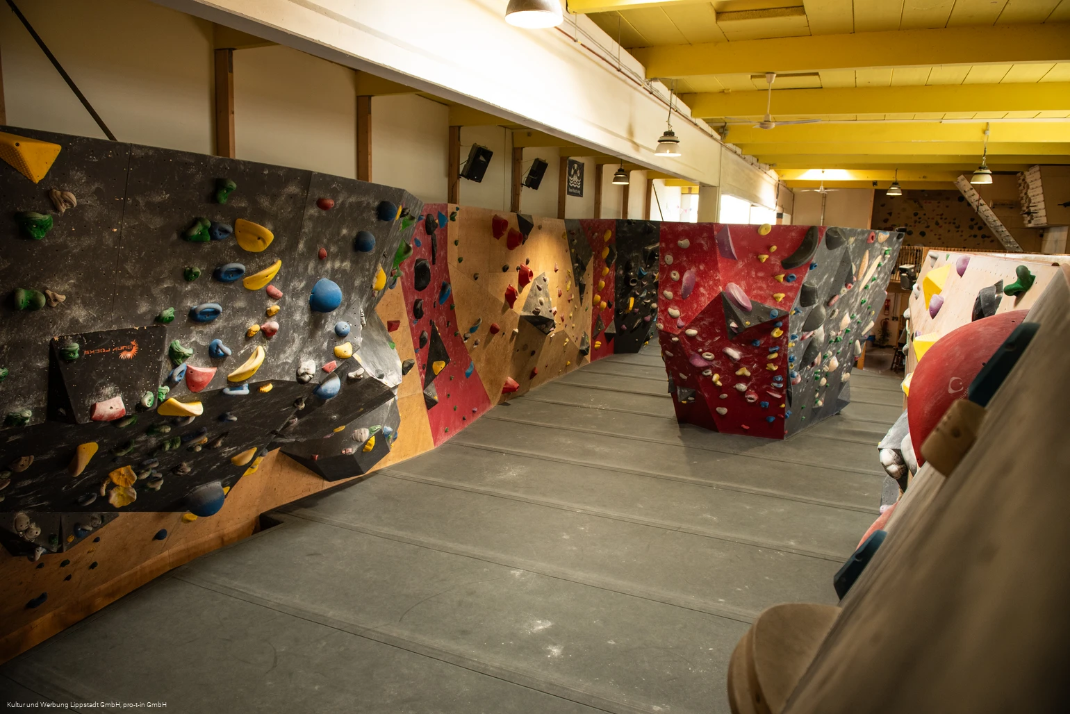 Gravidrom Lippstadt (c) KWL Kultur und Werbung Lippstadt GmbH Pro-t-in GmbH (2).jpg Gravidrom Lippstadt (c) KWL Kultur und Werbung Lippstadt GmbH Pro-t-in GmbH (2).jpg