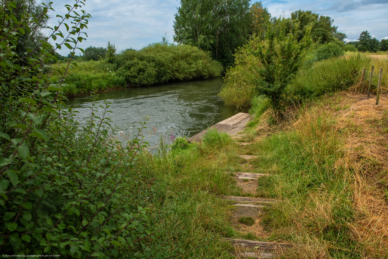 Kanueinstieg Hörste Schleusenstraße (c) KWL Kultur und Werbung Lippstadt GmbH Pro-t-in GmbH.jpg