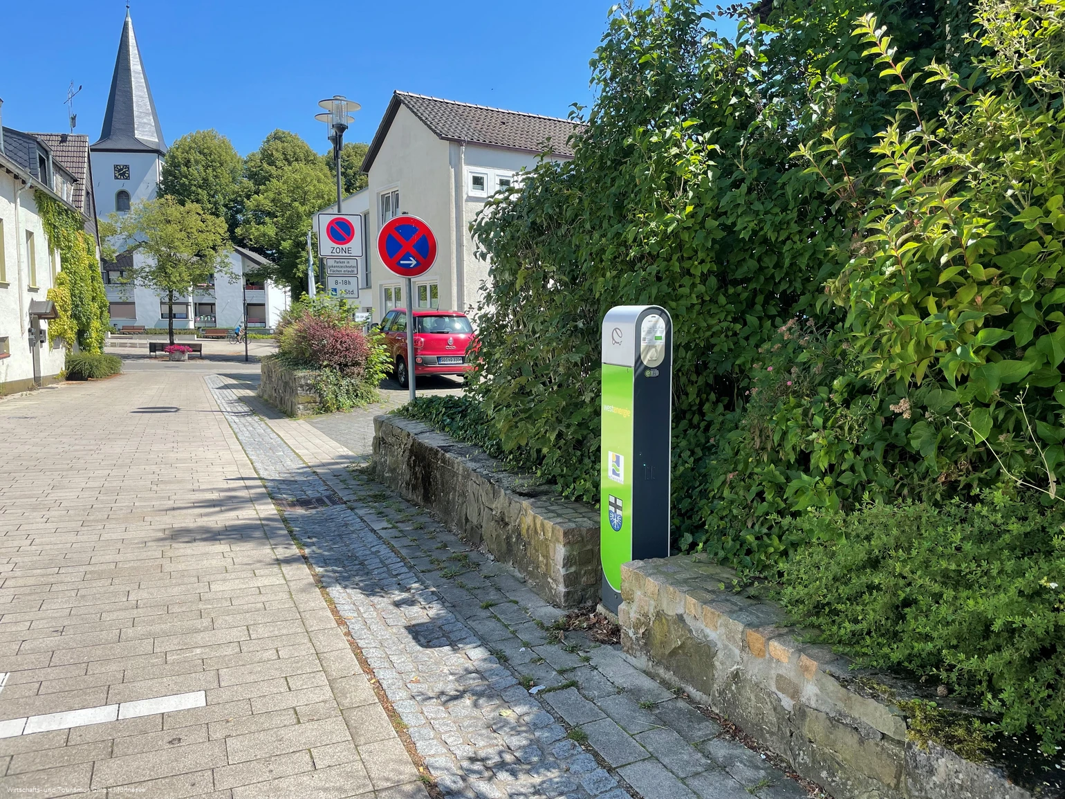 Ladesäule Rathaus Umgebung.jpg