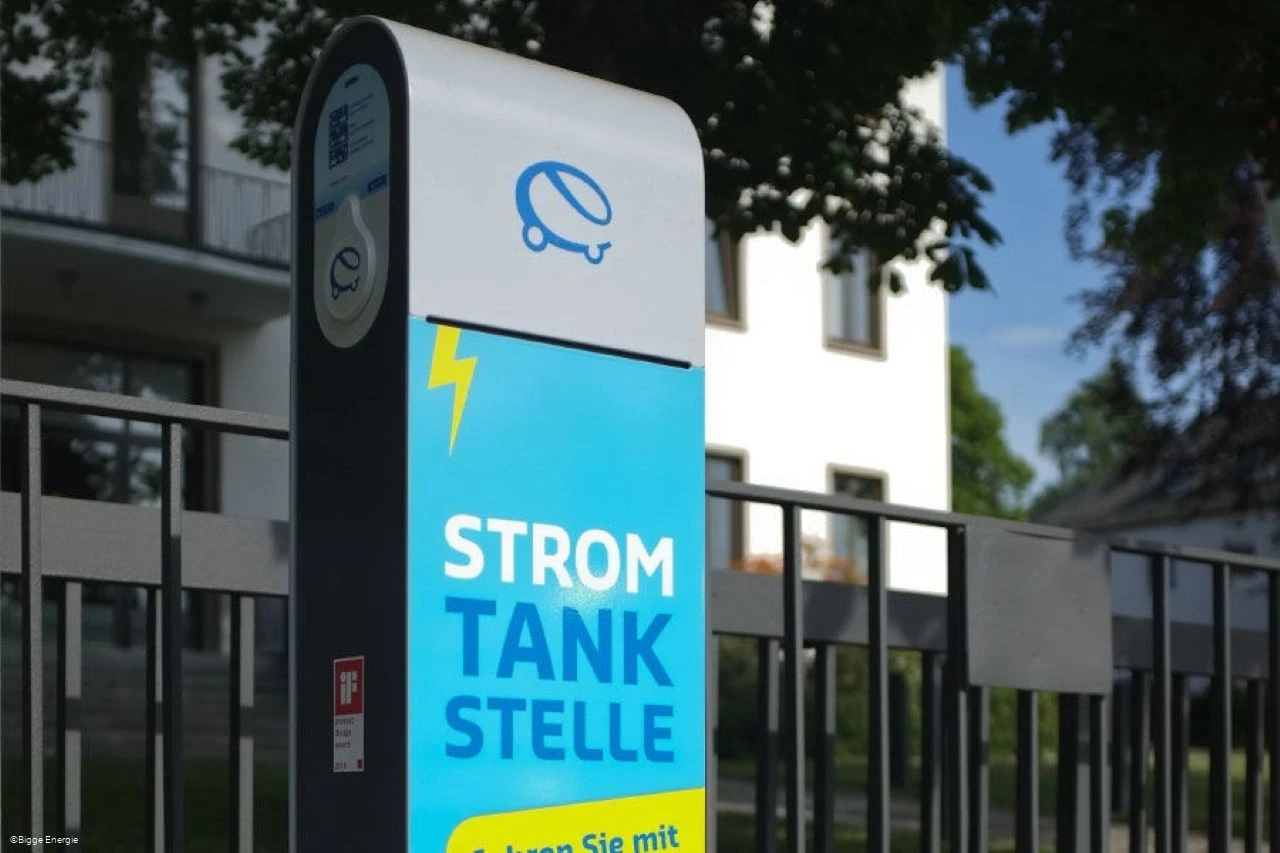Stromtankstelle.jpg