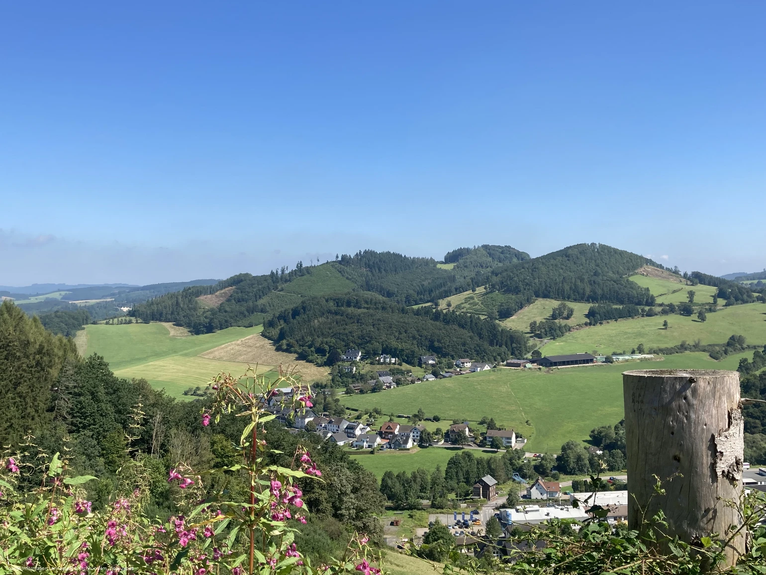 Theten, Germaniahütte und Elspe Festival von oben.jpeg