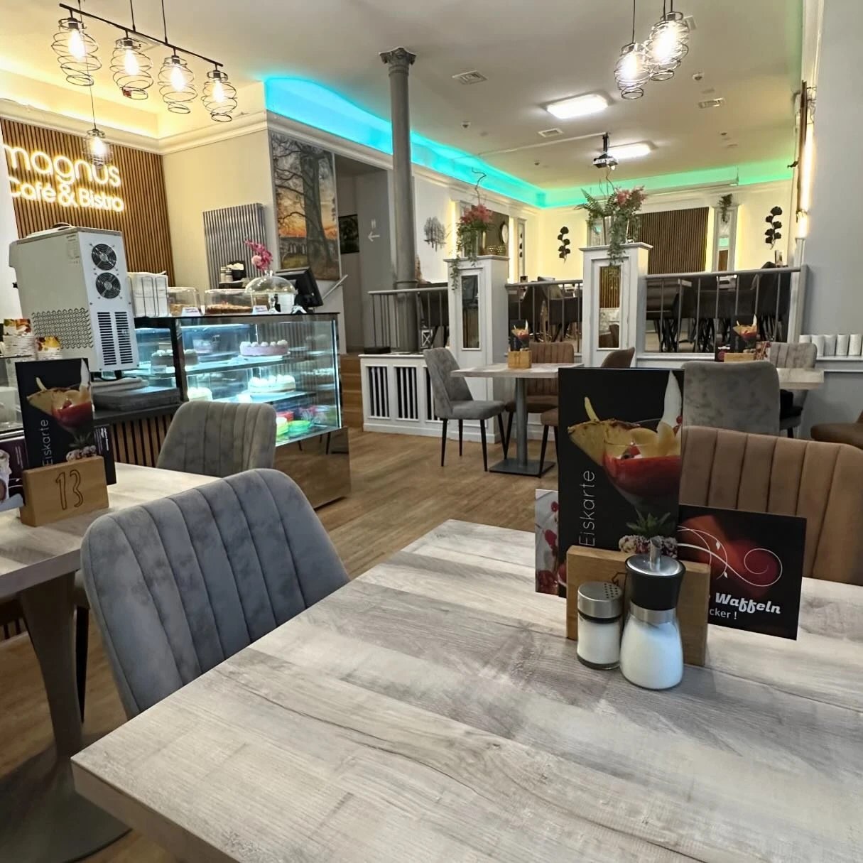 Magnus Cafe 2023.jpg