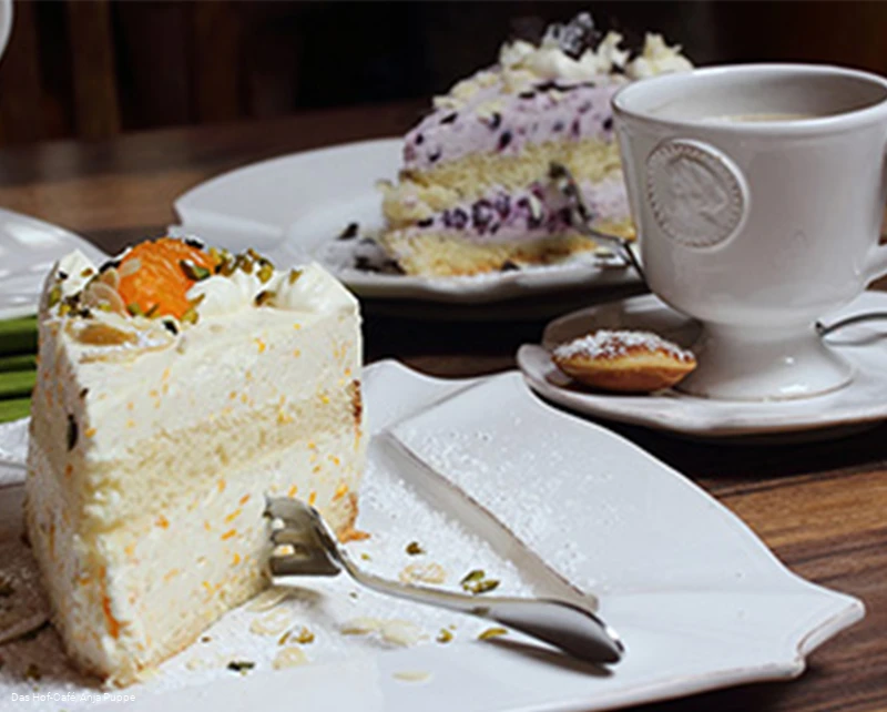 Das Hof-Cafe Kaffee und Kuchen.png Das Hof-Cafe Kaffee und Kuchen.png
