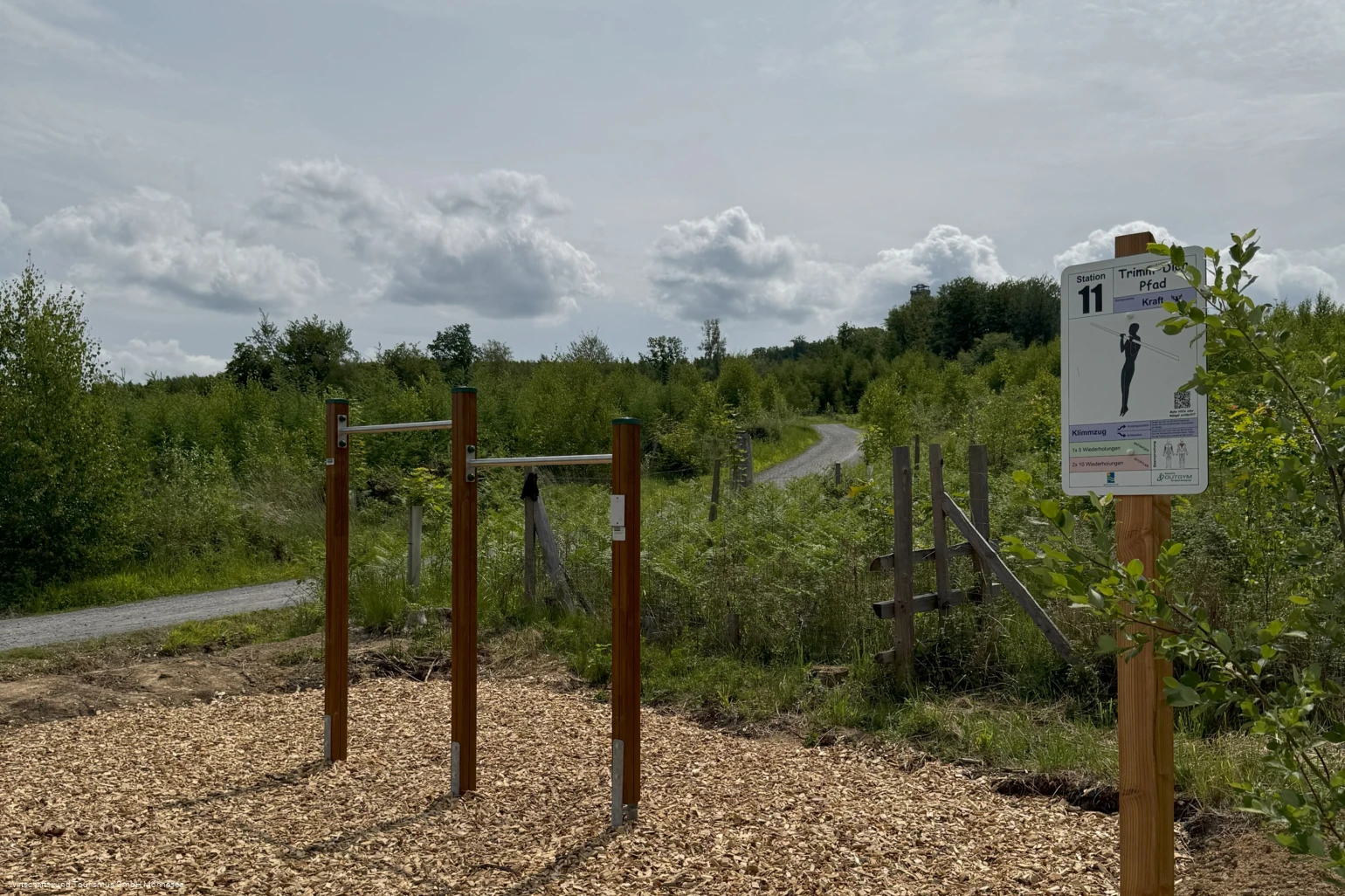 Trimm dich Pfad 11