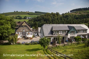 Gold Village Route Oberkirchen 4 Schmallenberg Toerisme Sauerland Sabrinity.com.png