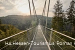 Skywalk Willingen im Gegenlicht