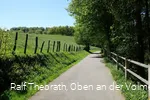 Abwechslungsreiche Landschaft entlang des Weges