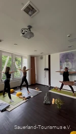Yoga im Oversum