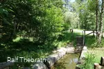 Die Anlage lädt zum Wassertreten ein