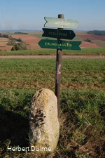 Grenzstein Wanderweg