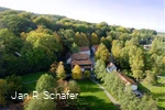 Dronebeeld van de masten van Barendorf