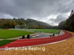 Bürgersportplatz-Bestwig-Tartanbahn (Gemeinde Bestwig).jpg
