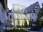 Lichthaus mit Hopfen