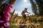 Een mountainbiker op pad in de MTB Zone Bikepark Willingen.