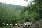 Waldsofa mit Sagenplakette