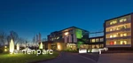salinenparc Design Budget Hotel Exterieur_View_Hotel_Nacht Baweko.jpg