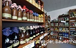 Im Hofladen gibt es viel zu entdecken
