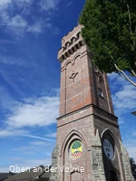 Aufragend in den Himmel - der Aussichtsturm in Hal