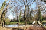 Holzbrücke im Schlosspark